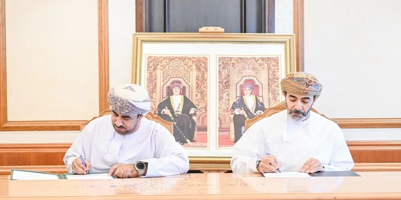 بقيمة 60 ألف ريال عماني.. التوقيع على اتفاقية تمويل المبادرات التطويرّية