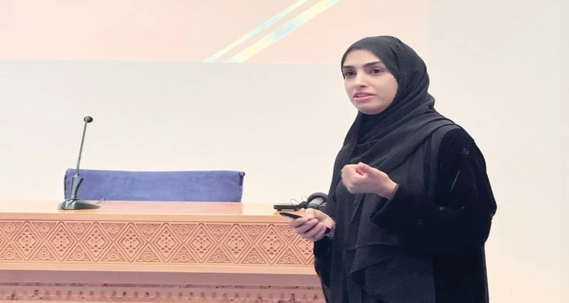 محاضرة توعوية حول الفضاء الرقمي