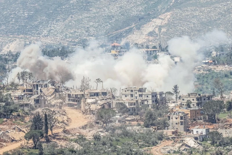 إيران تنسق مع روسيا لـ&laquo;ما بعد الحرب&raquo; وترامب يحادث فريقه الأمني