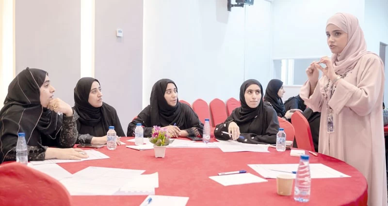 الظاهرة تختتم برنامج اعداد مشروع هويتها البصرية