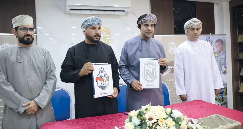 نادي نخل يبرم اتفاقية تعاون مع أكاديمية &laquo;ايرون&raquo;