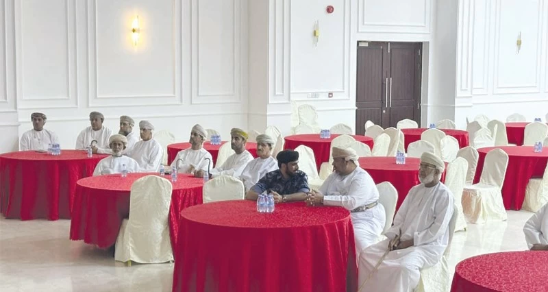 تسليط الضوء على أهمية الالتزام بقواعد السلامة أثناء عبور الطريق
