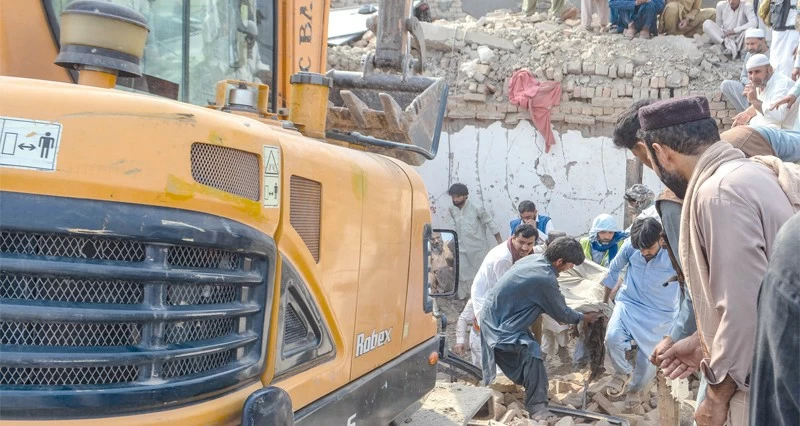 هجوم بسيارة مفخخة استهدف نقطة تفتيش فـي باكستان