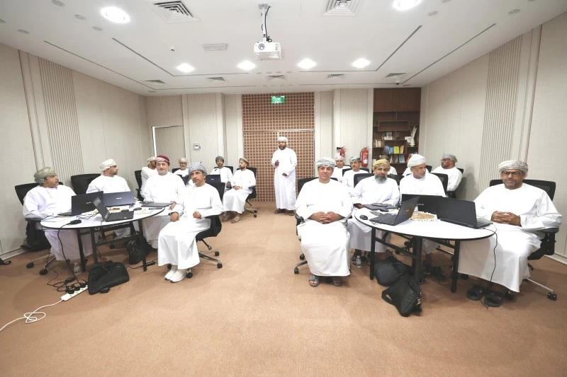 توظيف الذكاء الاصطناعي في الإدارة والتخطيط بشمال الباطنة