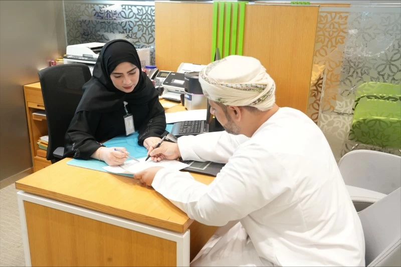 بنك ظفار يقود التحول في القطاع المصرفي العماني من المعاملات إلى العلاقات