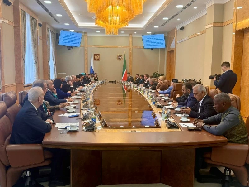 الغرفة تشارك في منتدى قازان الدولي وتؤكد أهمية الشراكات الاقتصادية الدولي