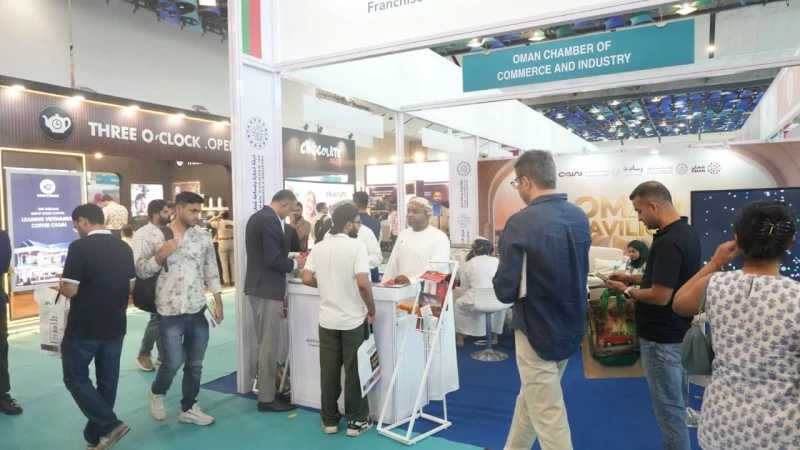 غرفة تجارة وصناعة عُمان و'ريادة' تشاركان في المعرض الدولي 22 للامتياز التجاري بال