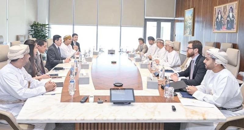 سلطنة عمان وكازاخستان تبحثان تعزيز التعاون الاقتصادي والاستثماري