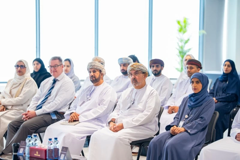 الأكاديمية السلطانية للإدارة تُطلق برنامج 'صنع وتنفيذ السياسات العامة'