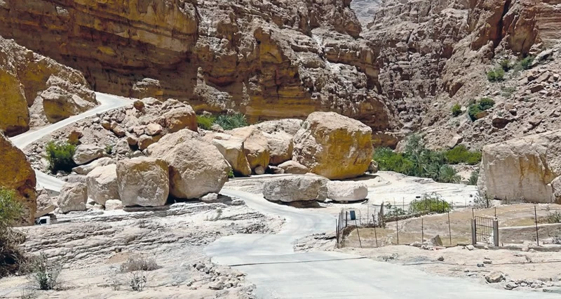 طريق &laquo;عمق بير&raquo; يخدم المجتمعات الجبلية فـي طيوي