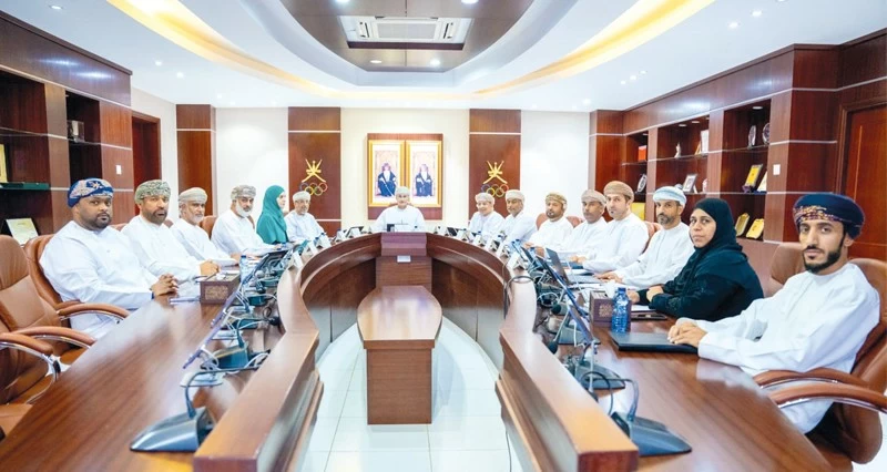 مجلس إدارة اللجنة الأولمبية العمانية يبحث المشاركة فـي دورة الألعاب الأسيوية باليابان