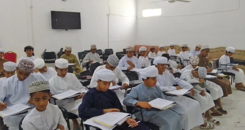 افتتاح مركز سمائل العلمي بمكتبة الشيخ حمد بن عبيد السليمي