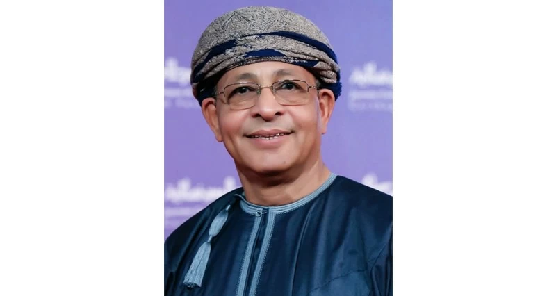 مشاركو مخيم &laquo;وثق&raquo; للأفلام الوثائقية يستكشفون مواقع ظفار بحثا عن قصص من الواقع