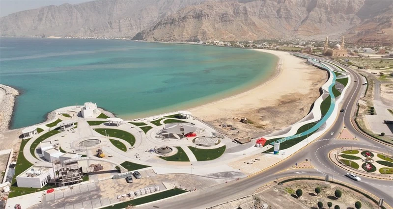 إنجاز 95 بالمائة من مشروع تطوير الواجهة البحرية بولاية بخاء