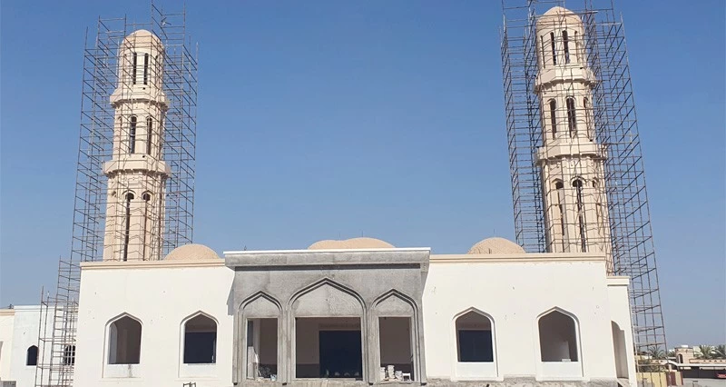 إعادة بناء مسجد &laquo;السيب&raquo; فـي قريات .. وتواصل أعمال إنشاء جامع الشرس بالمصنعة