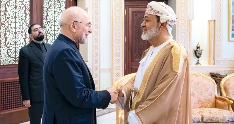 جلالة السلطان يستعرض مع رئيس &laquo;الشورى&raquo; الإيراني مستجدات المفاوضات مع أميركا