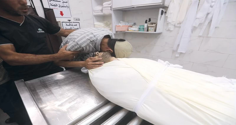 &laquo;إسرائيل&raquo; تستهدف مناطق متفرقة فـي غزة.. واستشهاد طفل بـ&laquo;خان يونس&raquo;