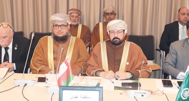 سلطنة عمان تشارك فـي الجلسات الحوارية لرؤساء المحاكم العليا بميلانو الايطالية