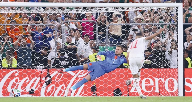 فـي مونديال 2026 : تأهل المغرب وباراجواي والبرازيل لدور الـ&raquo;16&raquo;