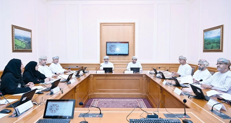 مناقشة البنك المركزي العماني حول دراسة &laquo;تنفيذ الأحكام القضائية: التحديات والحلول&raquo;