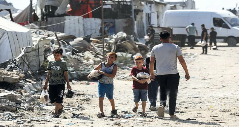 قصف للنازحين ونسف للبيوت وسط تحليق &laquo;إسرائيلي&raquo; مكثف فـي غزة