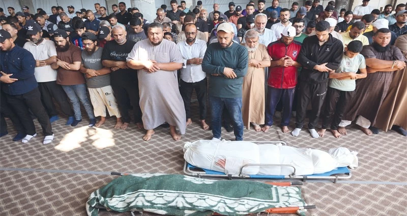 شهداء فـي غارات إسرائيلية على غزة.. وحماس تعلن حل حكومتها