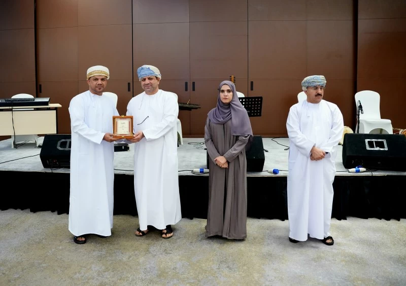 لقاء سنوي لمديري مدارس مسقط يبرز المبادرات التربوية الوطنية