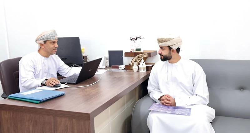 تعليمية شمال الباطنة تواصل إجراءات تعيين &laquo;337&raquo; معلما ومعلمة