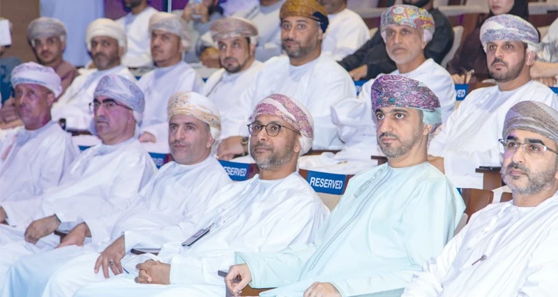 البنك الوطني العماني و&raquo;مزن&raquo; يكرمان شركاءهما الإستراتيجيين للشراكات الرقمية