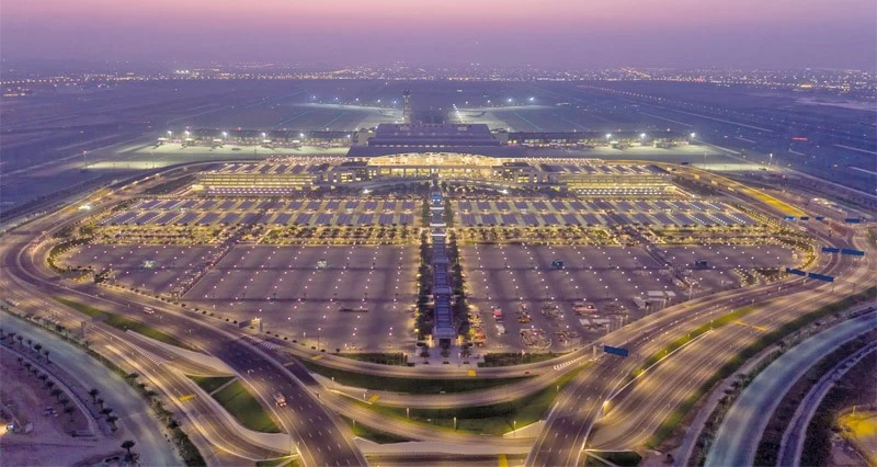أكثر من 5 ملايين مسافر عبر مطارات سلطنة عمان حتى نهاية مايو 2026م