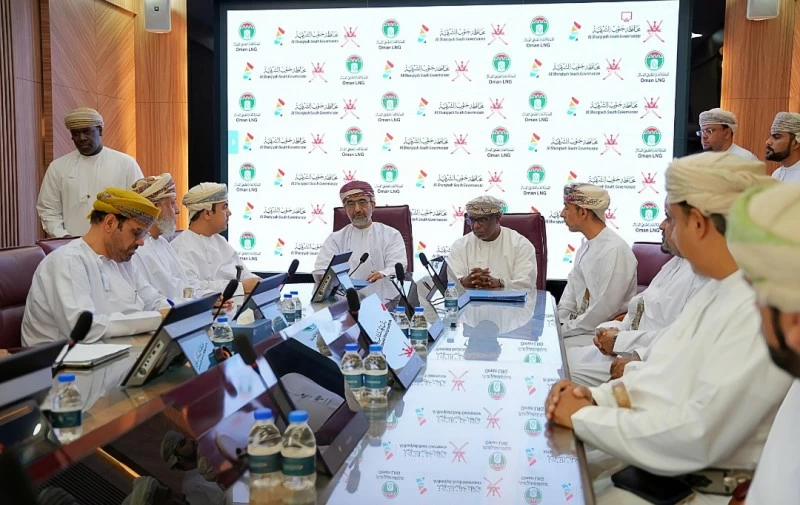 بقيمة إجمالية بلغت 300 ألف ريال عُماني