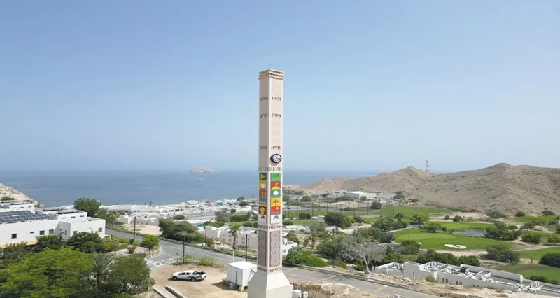 تركيب 42 محطة اتصالات جديدة بظفار