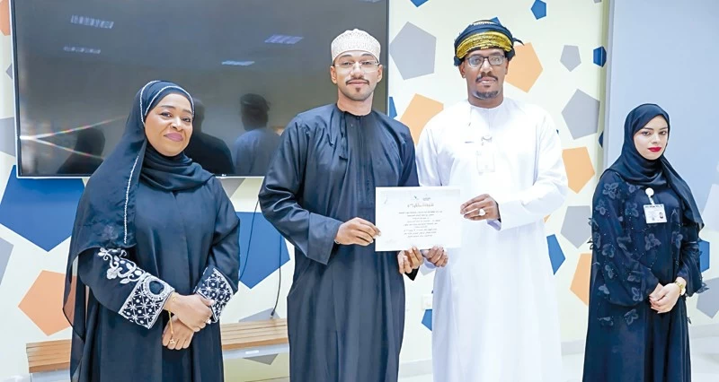 &laquo;اكتشف صوتك&raquo; .. حلقة عمل لتنمية المواهب الغنائية بجنوب الشرقية