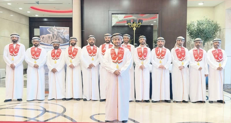 مشاركات محلية وخليجية لفرقة الصقور الحماسية بينقل