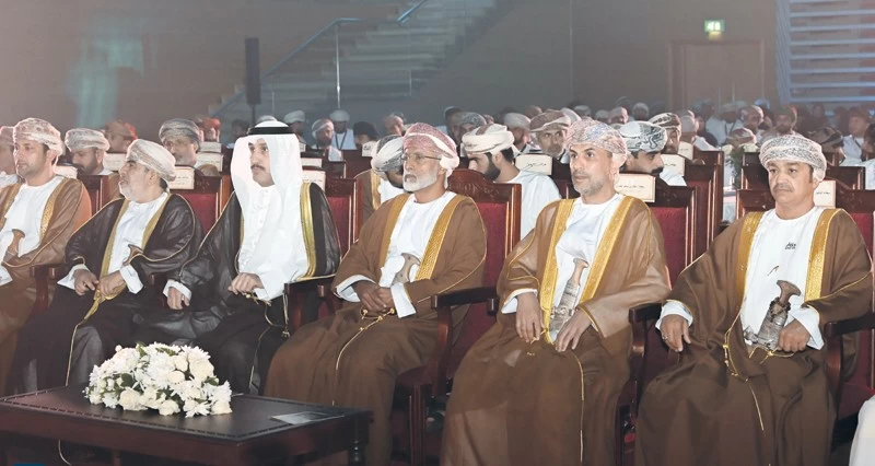 تدشين السياسة الوطنية للتشغيل .. ملتقى العمل بصلالة يناقش مستقبل سوق العمل وتطوير السياسات والتشريعات