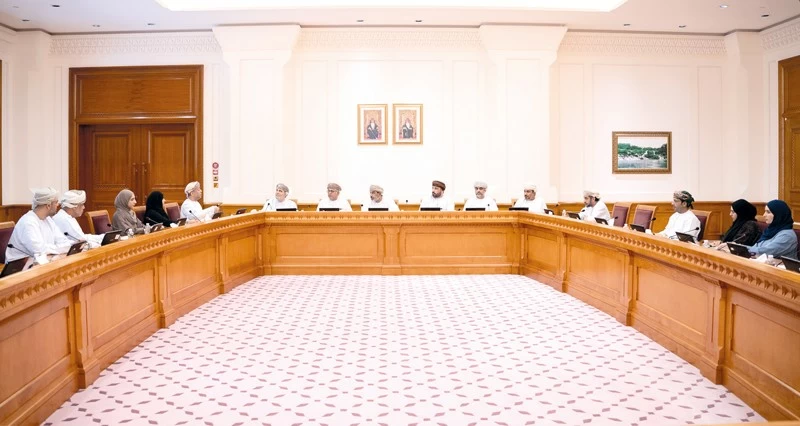 استعراض مستجدات تنفيذ خطط وبرامج البحث العلمي والابتكار