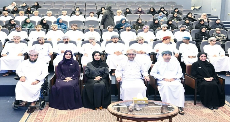 مناقشة المرتكزات الأساسية للنموذج الاجتماعي لـ&laquo;ذوي الإعاقة&raquo;