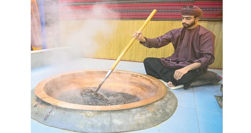 الحلوى العمانية.. تعزز سياحة المذاق فـي موسم الخريف