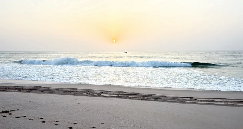 شروق على أرض السلام والأمان ..