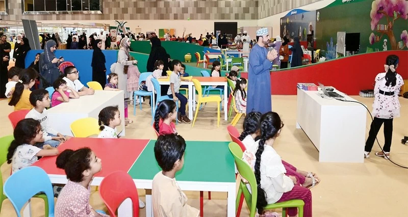 أدب الطفل .. استثمار للعقل وحماية للهوية وصناعة للمستقبل