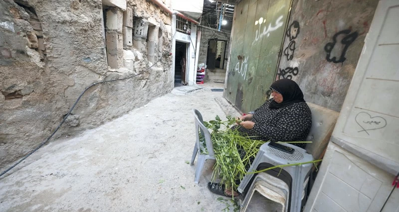 إطلاق نار وقصف مدفعي إسرائيلي فـي غزة .. وتصعيد ميداني بالضفة