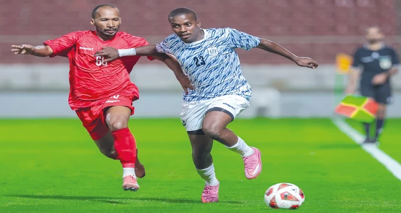 فـي الجولة الثانية لكأس صحار الدولي .. لقاء الصدارة بين بهلاء وظفار ولقاء العودة بين فنجاء وصور وقمة تجمع الشباب والنهضة