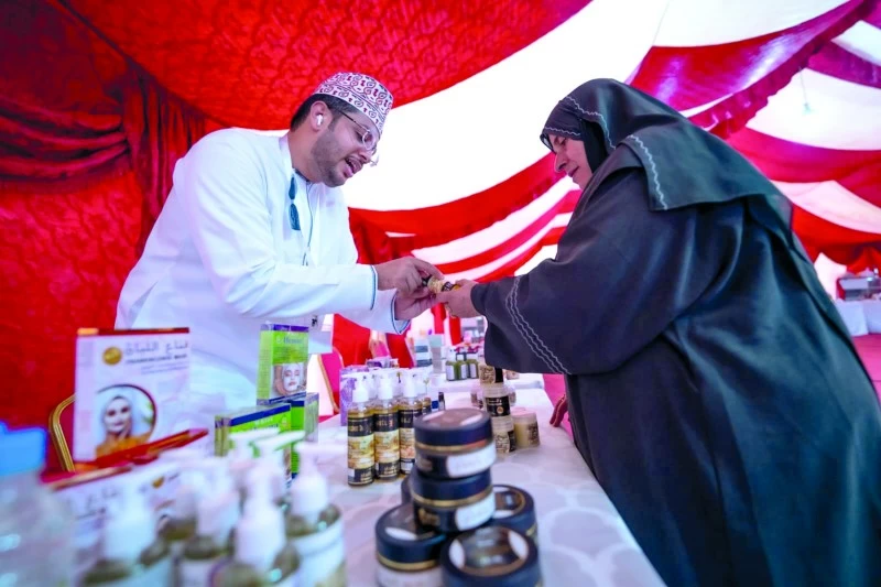 محافظة الداخلية تتجاوز 50% في إسناد أعمالها للمؤسسات الصغيرة والمتوسطة