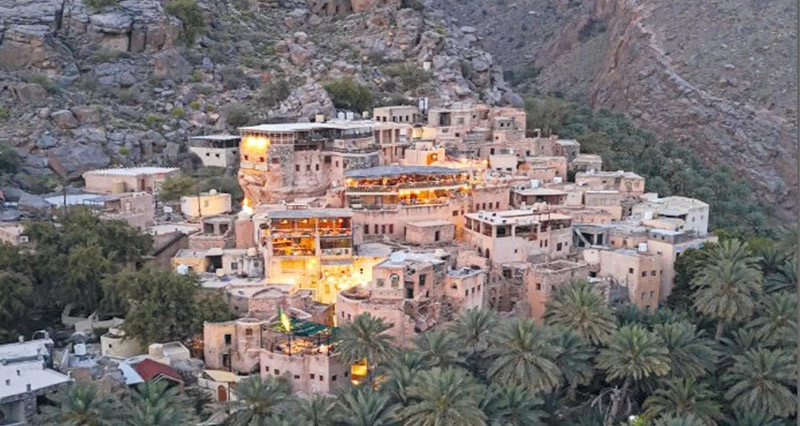 تمثل رصيدا حضاريا وثقافيا من الهوية العمانية .. تأهيل الحارات التاريخية والمواقع التراثية فـي محافظة الداخلية