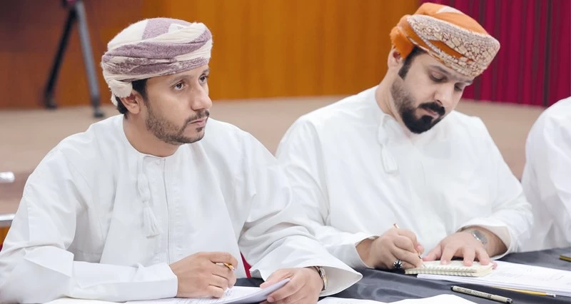 الإعلان عن المتأهلين لنهائيات مهرجان الإنشاد العماني الثاني