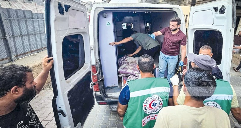 الاحتلال يمعن فـي استهداف المدنيين بغزة .. و&laquo;الزيتون&raquo; موسم تصاعد القمع بالضفة