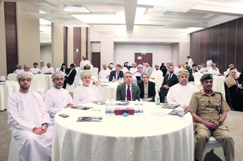 بدء مؤتمر عمان للفضاء 2026 .. يناقش السياسة الوطنية والبرنامج التنفيذي لقطاع الفضاء العماني