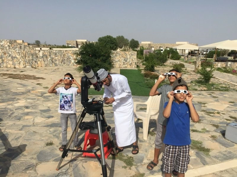 الجمعية العُمانية للفلك والفضاء تحتفي بأسبوع الفضاء العالمي