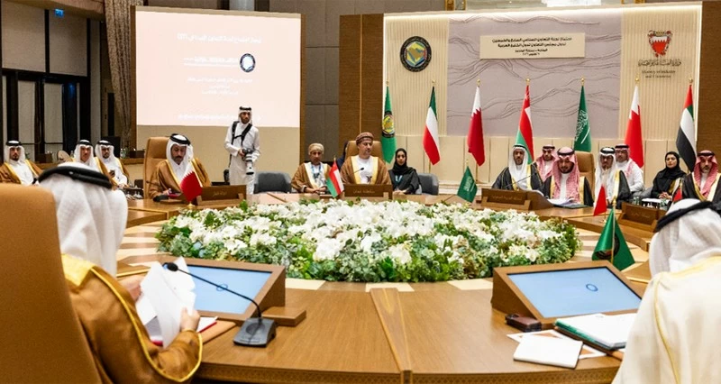 سلطنة عُمان تشارك في اجتماعات وزراء التجارة والصناعة وشؤون التقييس بدول مجلس التعاون في البحرين