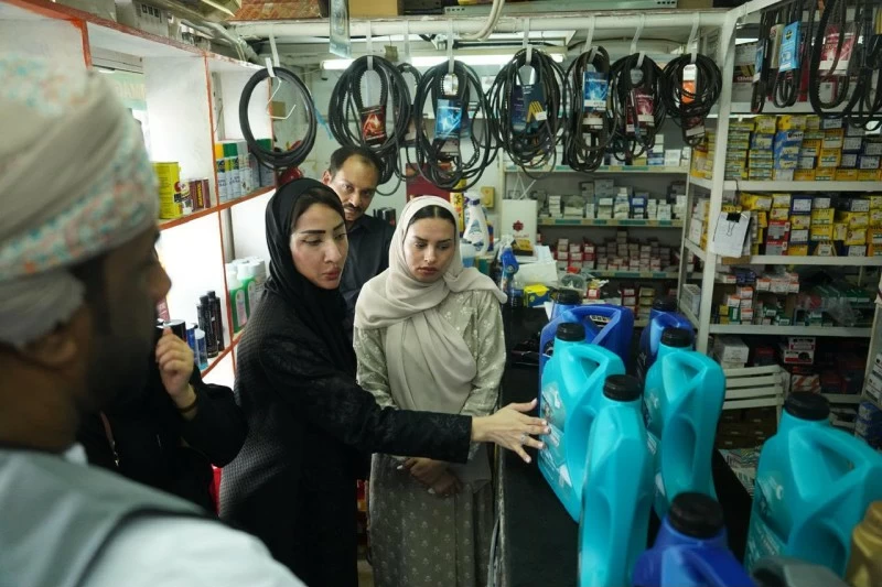 زيارة رقابية مشتركة لسوق زيوت التشحيم بالوادي الكبير